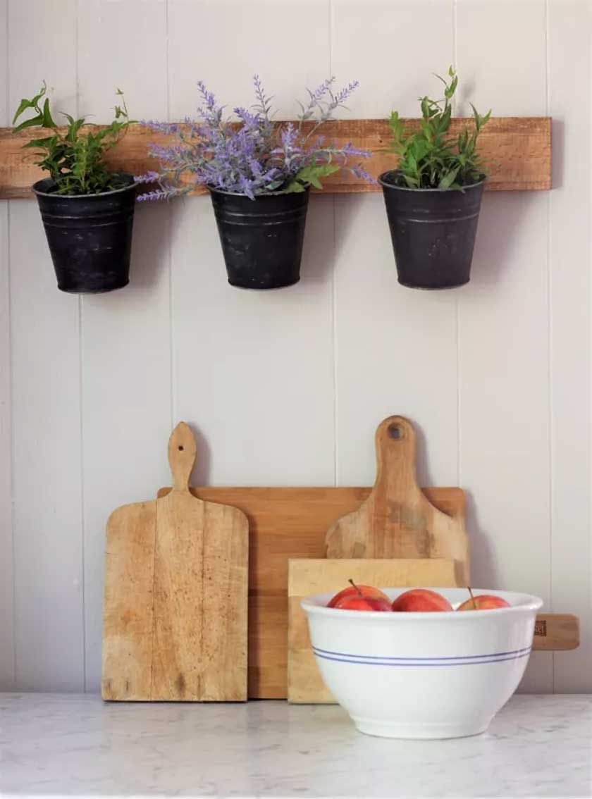 farmhouse wall planter