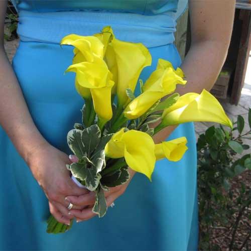 yellow calla wedding bouquet