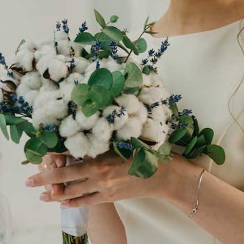 petite bridal bouquet